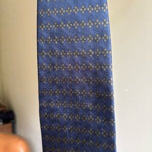 Tongue Tied Navy Blue and Gold Tie